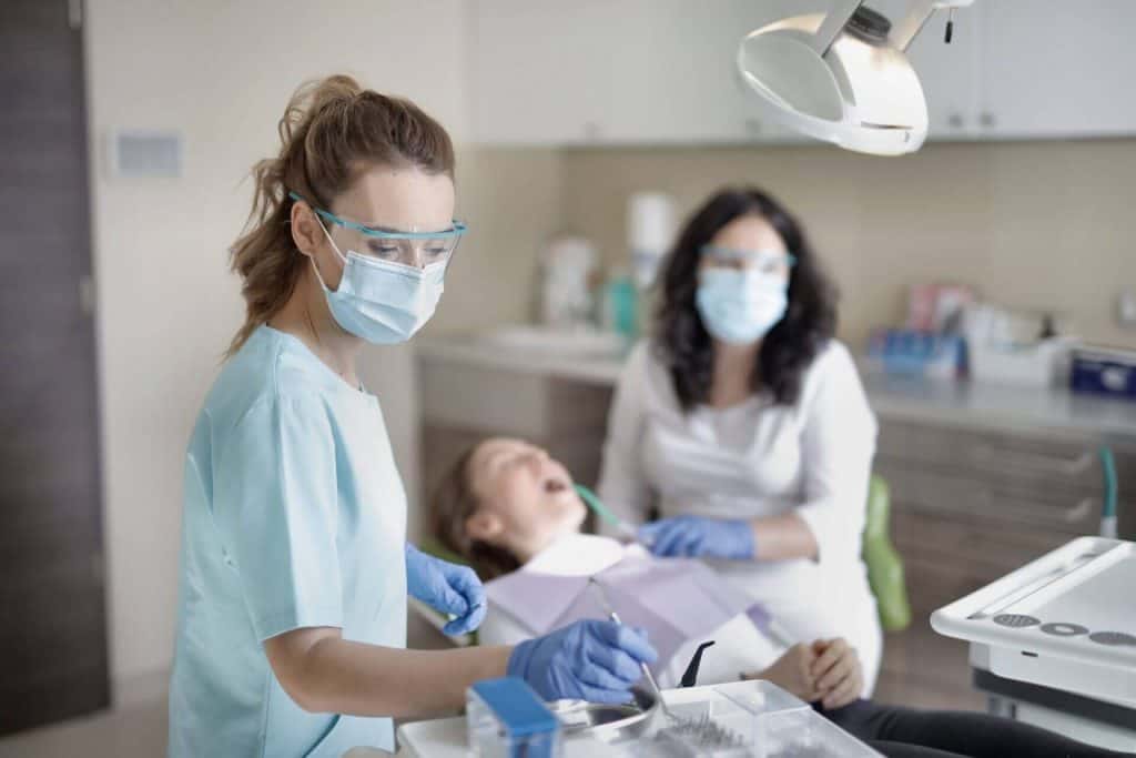 Finding the Right Edmonton Orthodontist for Your Perfect Smile