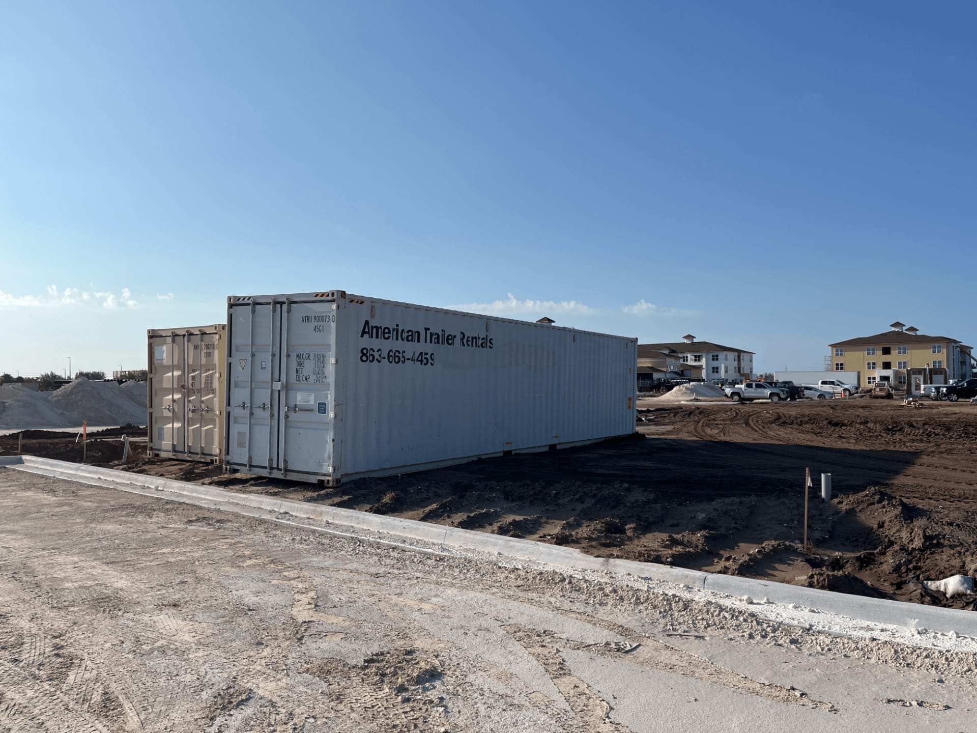 Pasco County Equipment Trailer Rental for Construction Needs