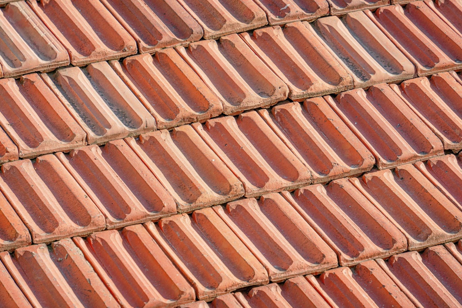 Peak Exteriors: Reliable Roofing Contractors in Covington, LA