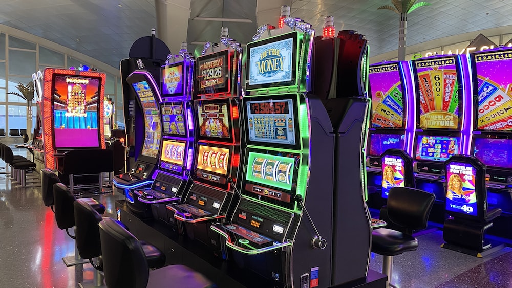 The Psychology Behind Slot Machine Addiction