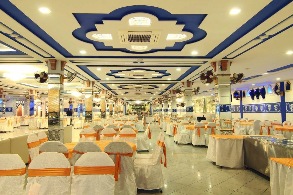 Spacious Quinceañera Venue Near Me for Family &amp; Friends