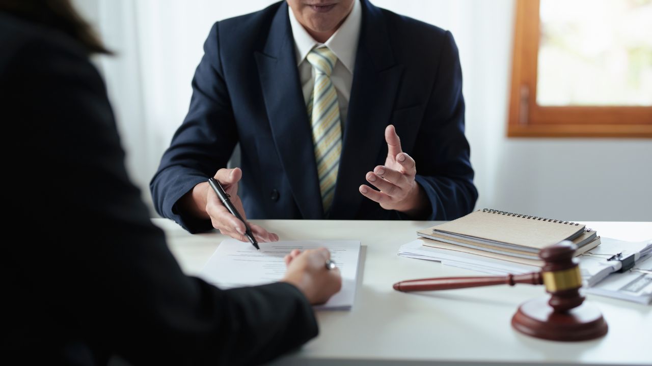 How a Miami Personal Injury Lawyer Protects Your Rights