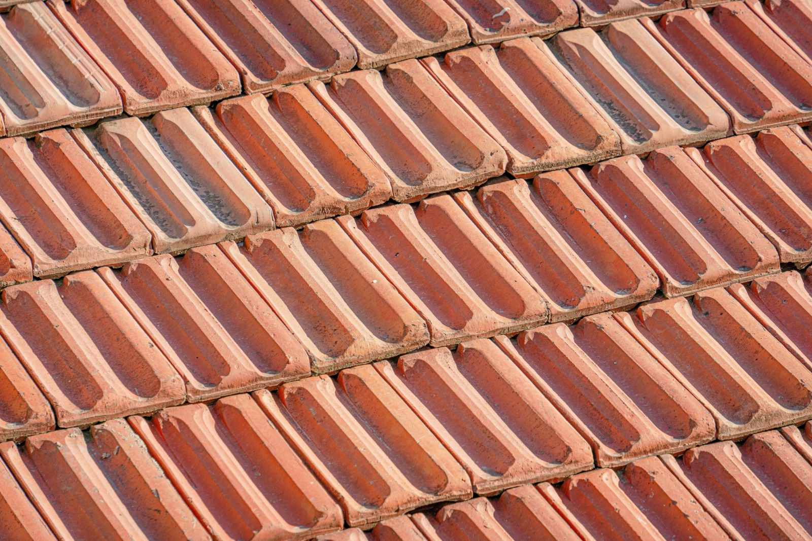 Peak Exteriors: Reliable Roofing Contractors in Covington, LA