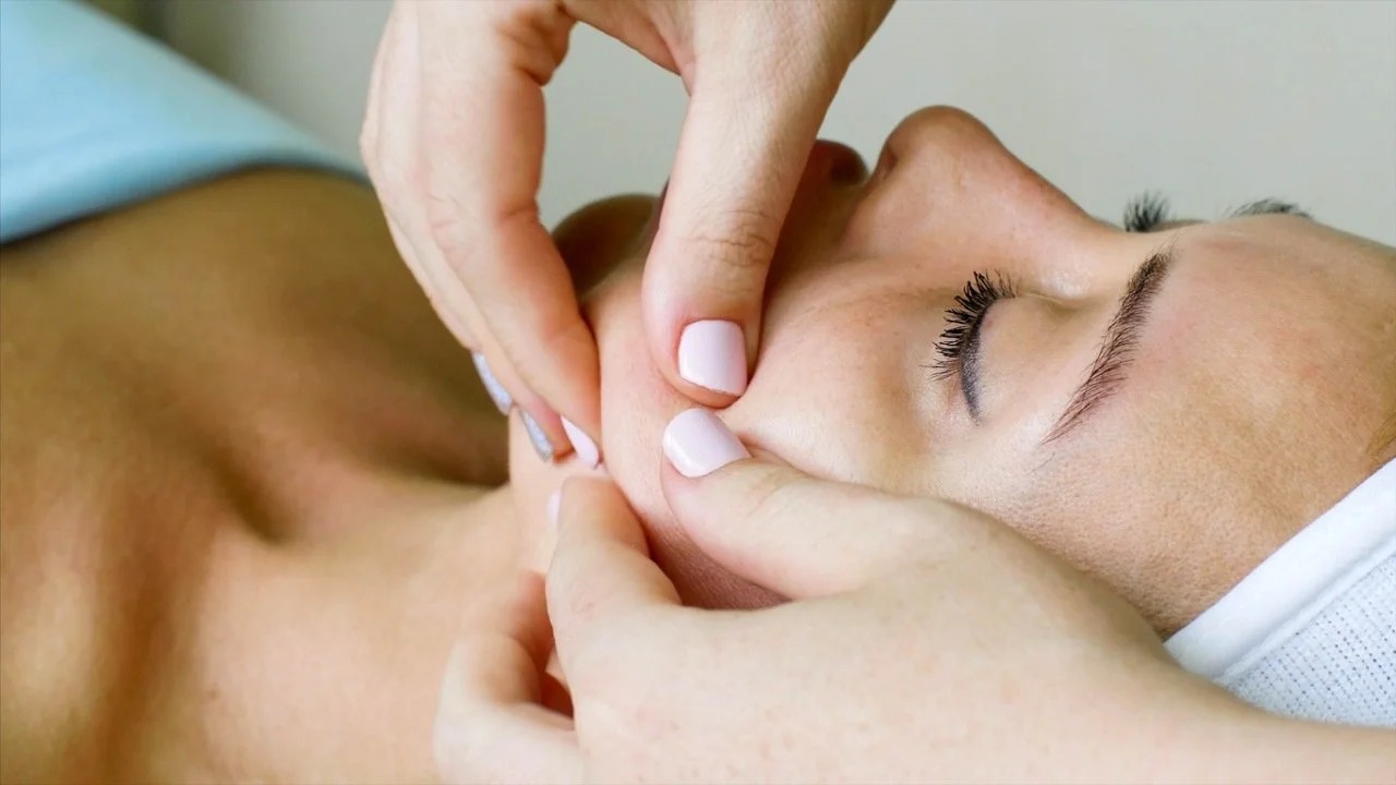 Get Acne Treatment for a Clearer, Healthier Complexion