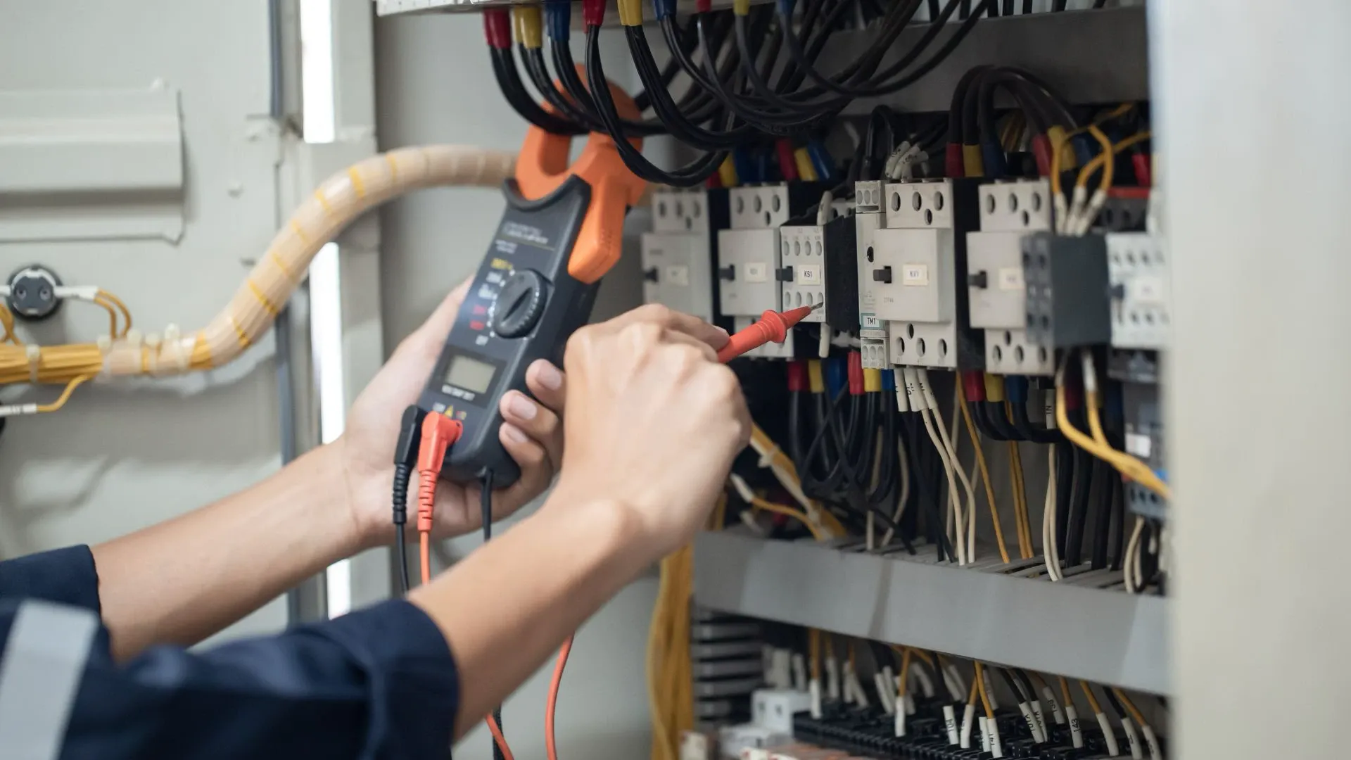 Electrical Home Inspection Services to Detect Hidden Hazards