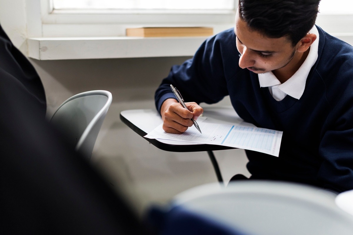 Reliable Exam Support for Students &amp; Working Professionals