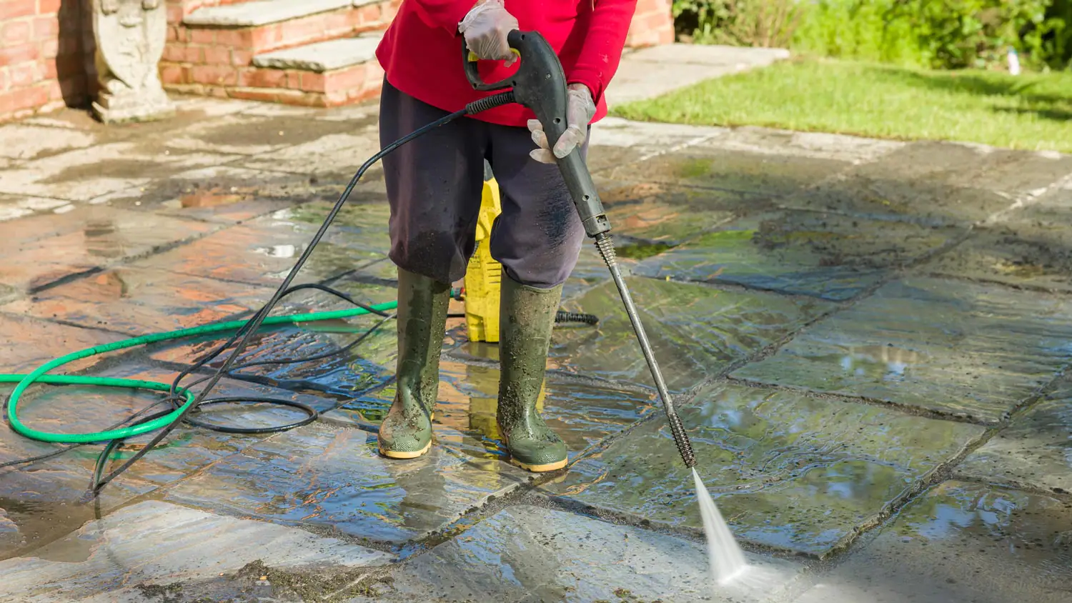 Pressure Washing Los Angeles – Mr Clean Top-Rated Cleaning Service in Your Area