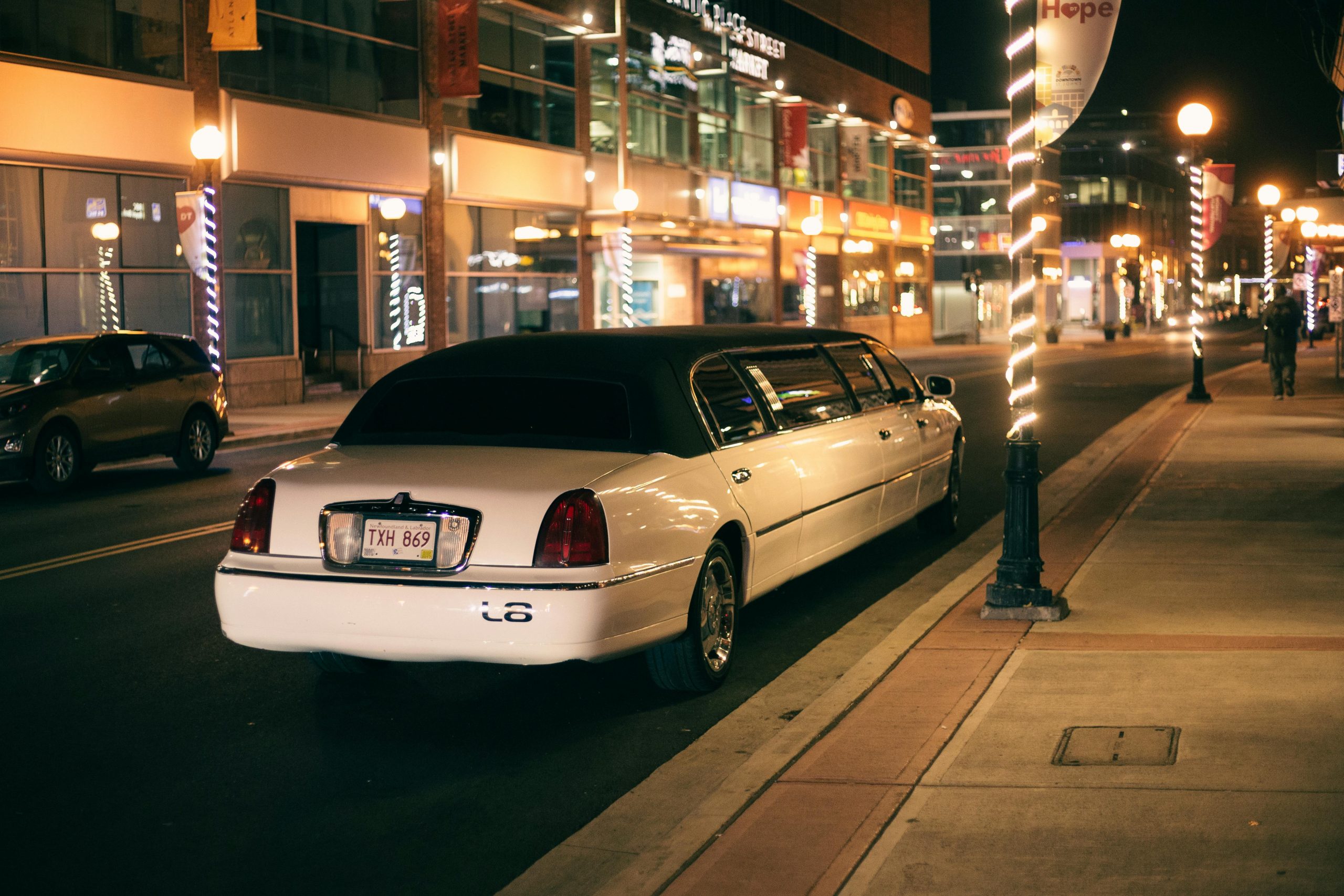Limo Service in Miami | Reliable Luxury by VIP Miami Limo Service