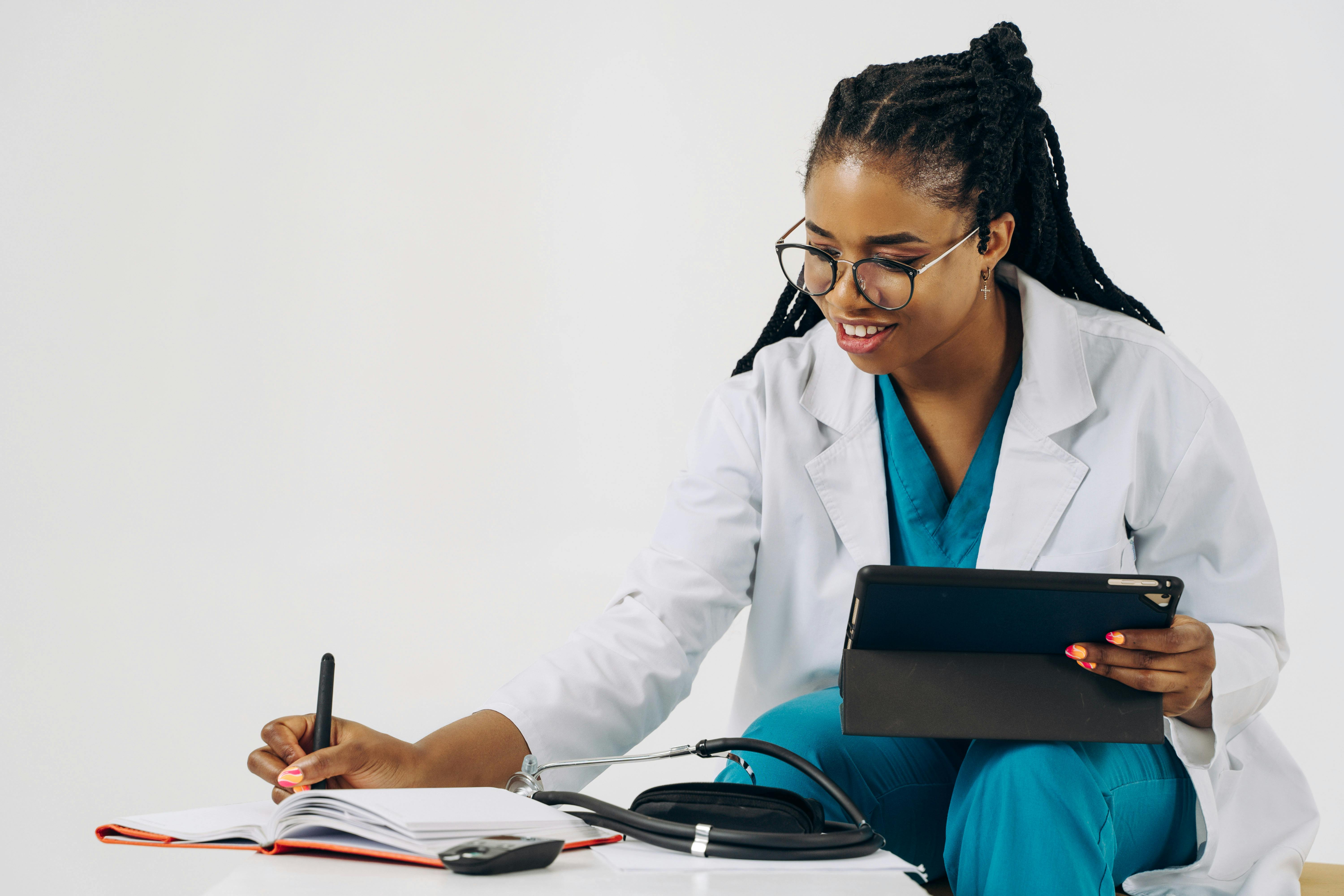 Talk to a Doctor Online: Convenience and Care at Your Fingertips